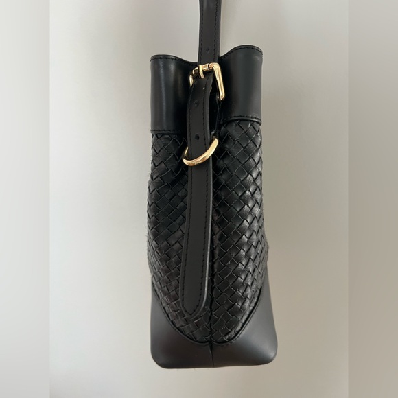 Valentina Fiore Woven Italian Leather
Bucket Handbag - Picture 4 of 7